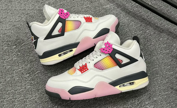 Air Jordan 4 Retro Comic