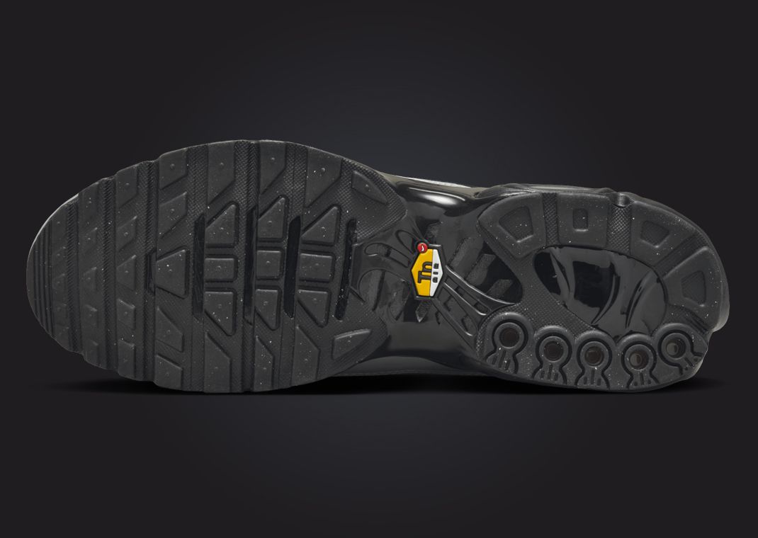 The Nike Air Max Plus TNPO Wolf Grey Black Releases in July 2024