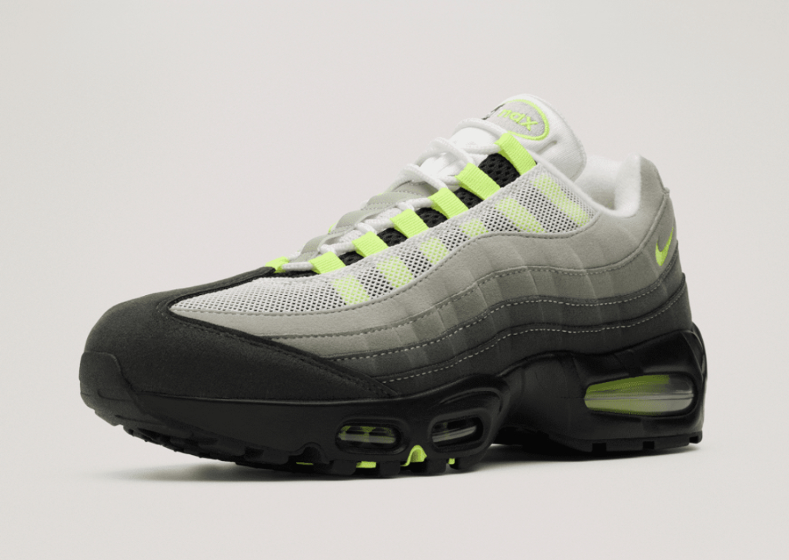 Nike Air Max 95 OG Neon Angle