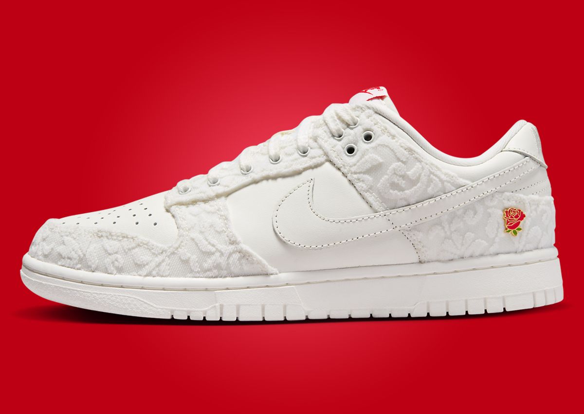Nike Dunk Low Give Her Flowers (W) Lateral