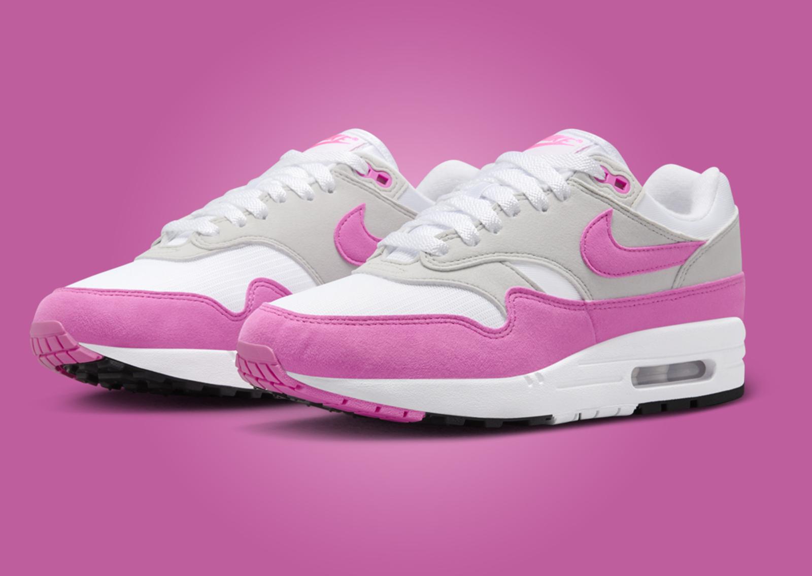 Nike Air Max 1 Pink Rise (W) Angle