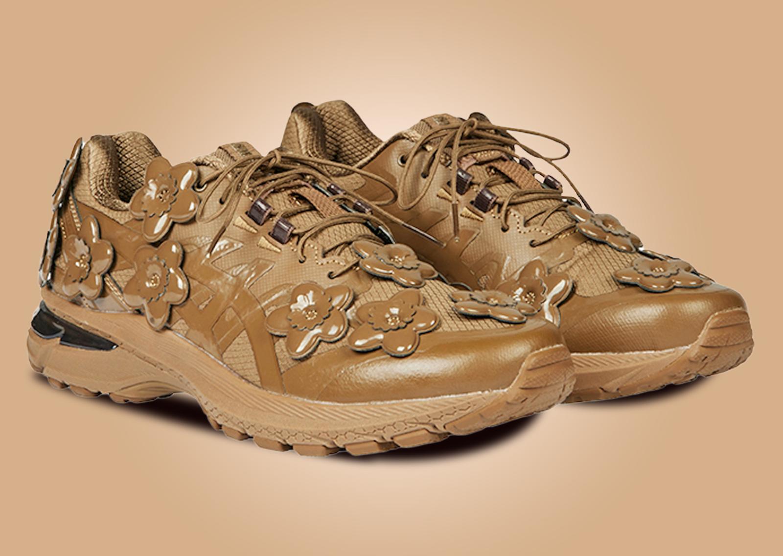 Cecile Bahnsen x Asics Gel-Terrain Brown Angle