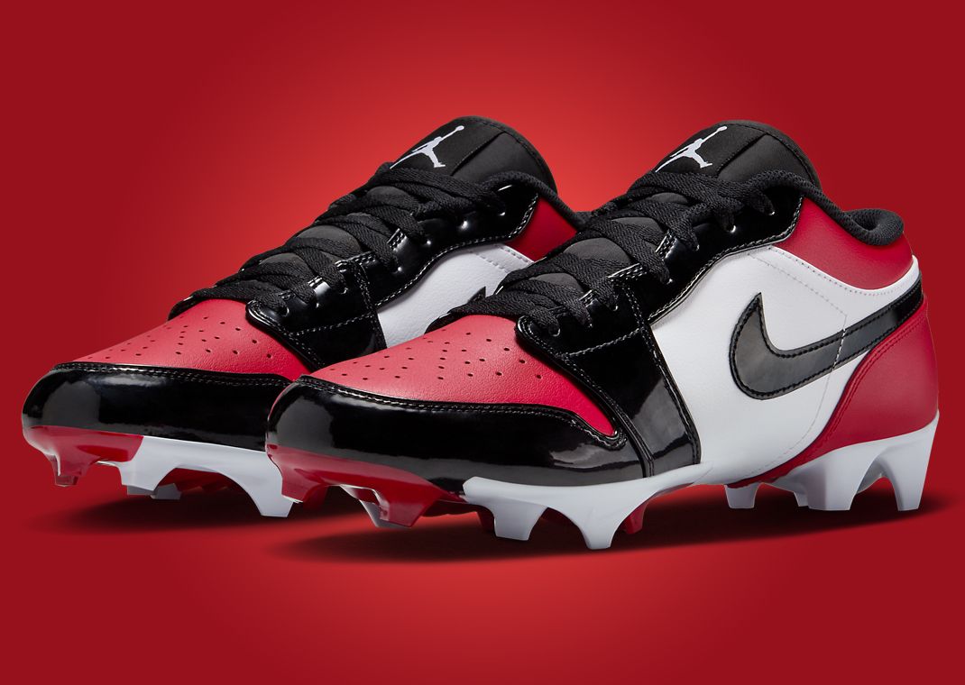 Jordan 1 Low TD \'Bred Toe\' FJ6245-601 Football Cleats Multi Size Size 9- Air Jordan 1 Low TD Football Cleats Patent Bred Toe  main image 4