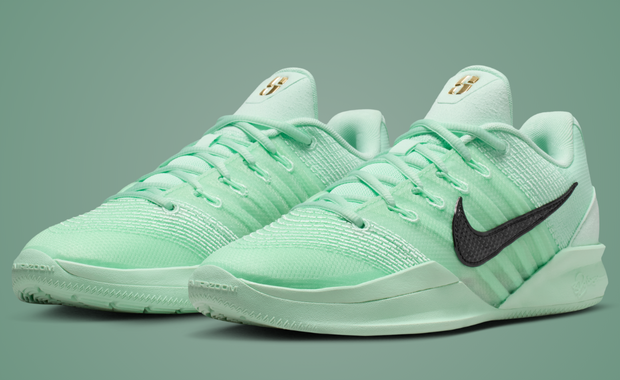 Nike Sabrina 3 Statue of Liberty