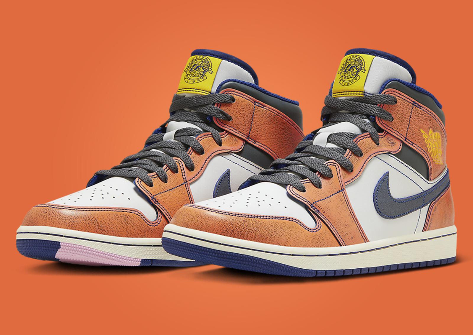 Air Jordan 1 Mid SE Flight Vintage Angle