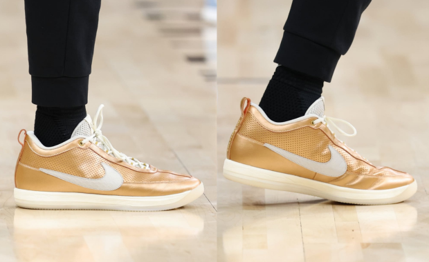 Nike Book 2 Gold PE