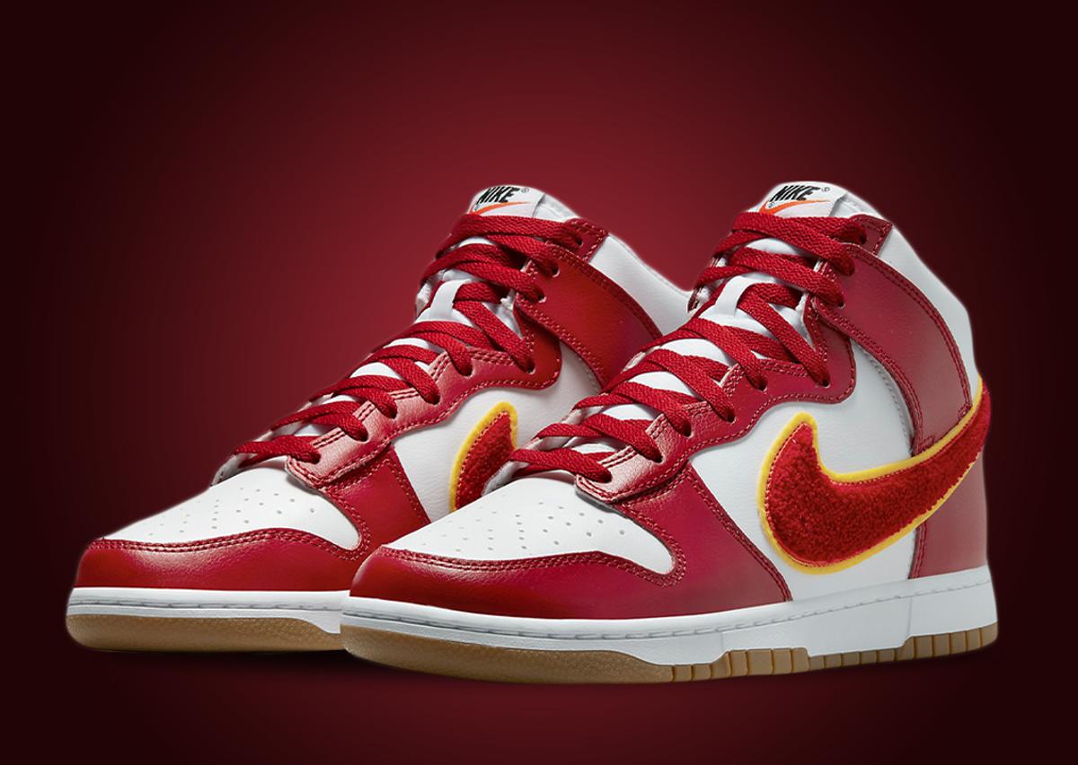 Nike Dunk High Chenille Swoosh Gym Red