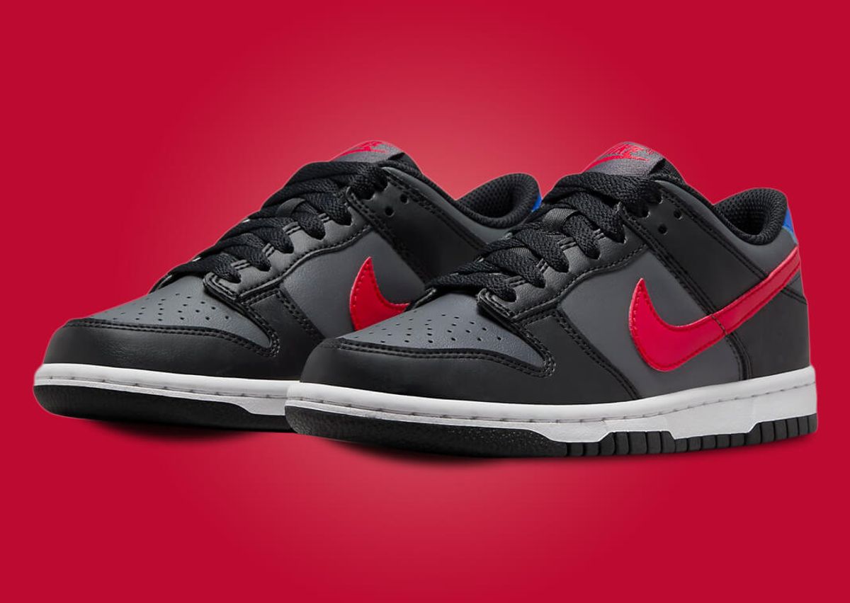 Nike dunk low spiderman Outlet