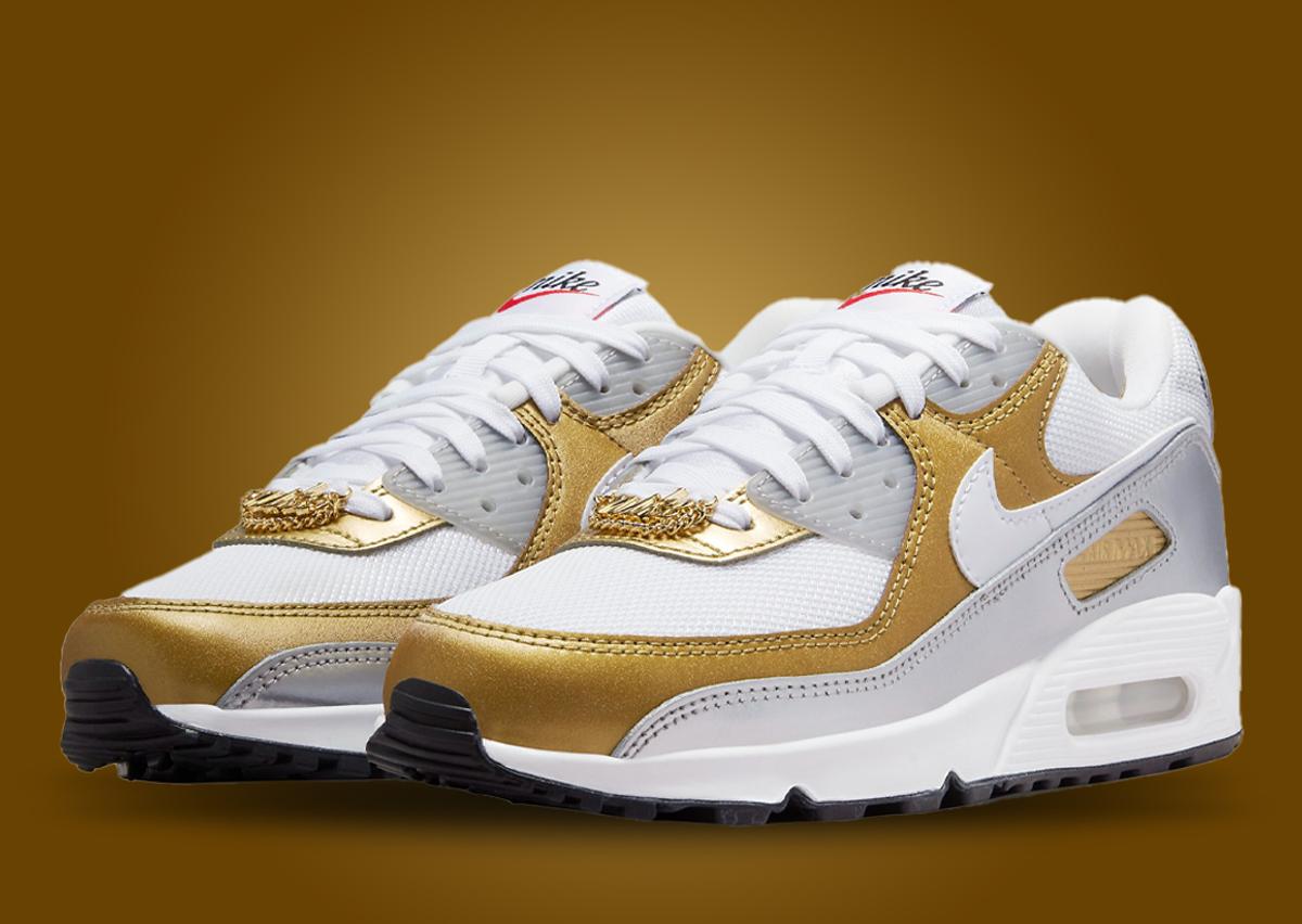 Nike Air Max 90 "Silver and Gold" (W)