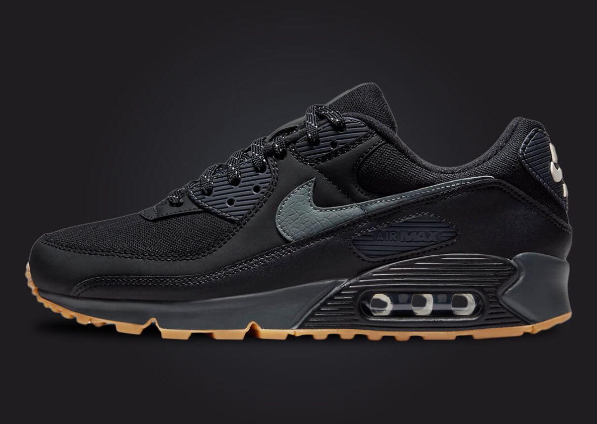 Black nike air max gum sole Clearance