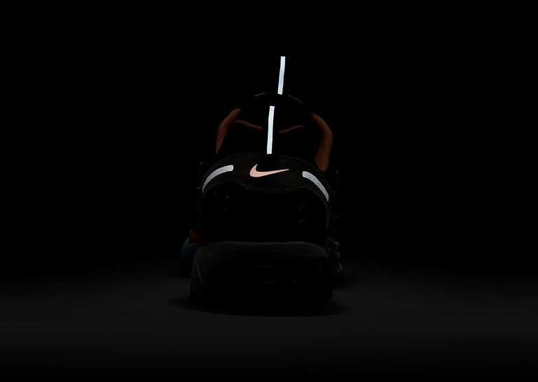 Nike Zoom Vomero 5 Blue Gaze Total Orange (W) 3M Details