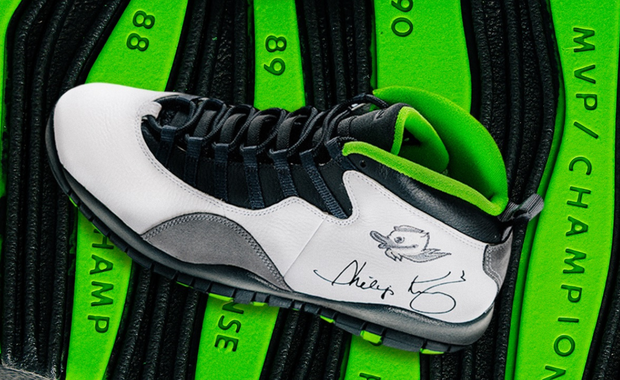 Air Jordan 10 Oregon Ducks White PE 