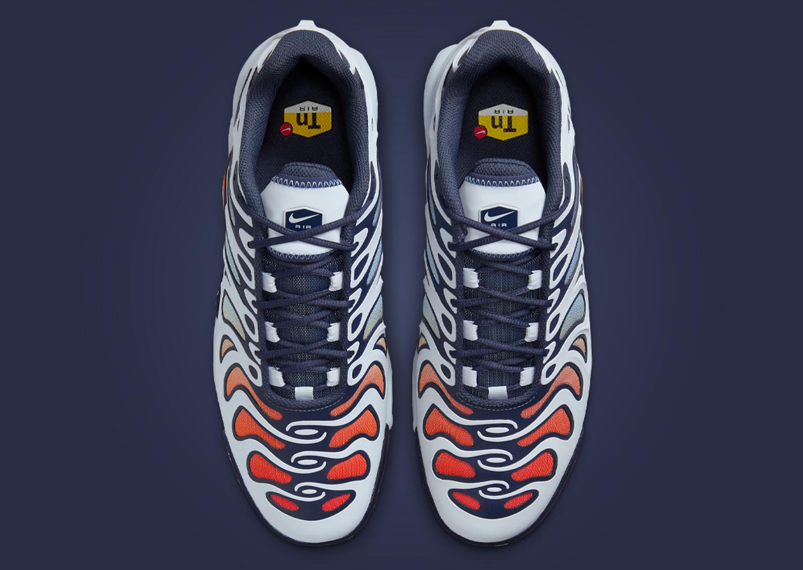 Nike Air Max Plus Drift Football Grey Thunder Blue Top