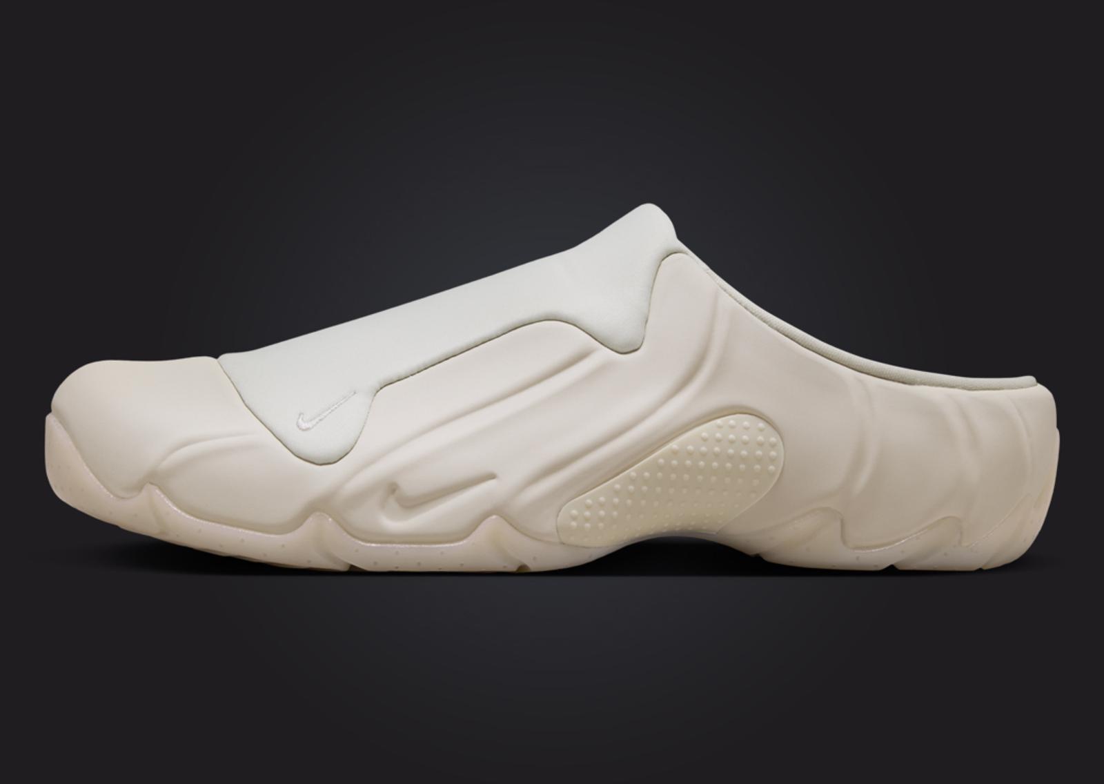 Nike Clogposite Cream Lateral