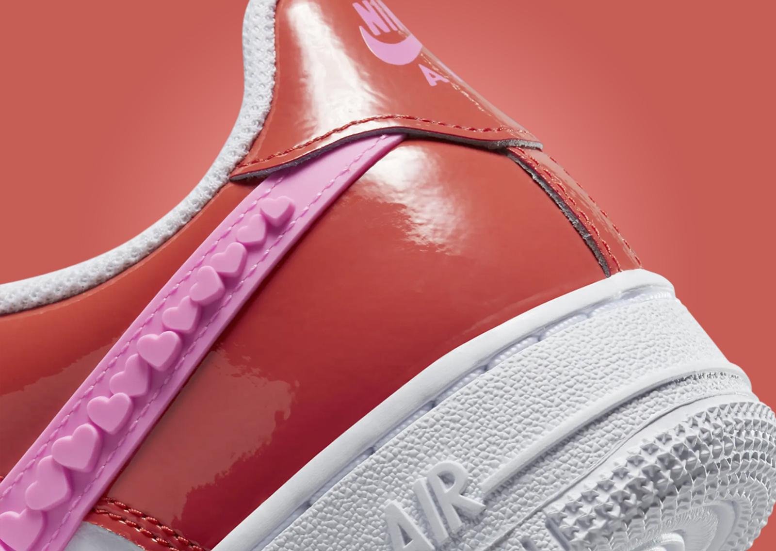 Nike Air Force 1 Low Valentine’s Day (GS) Heel Detail