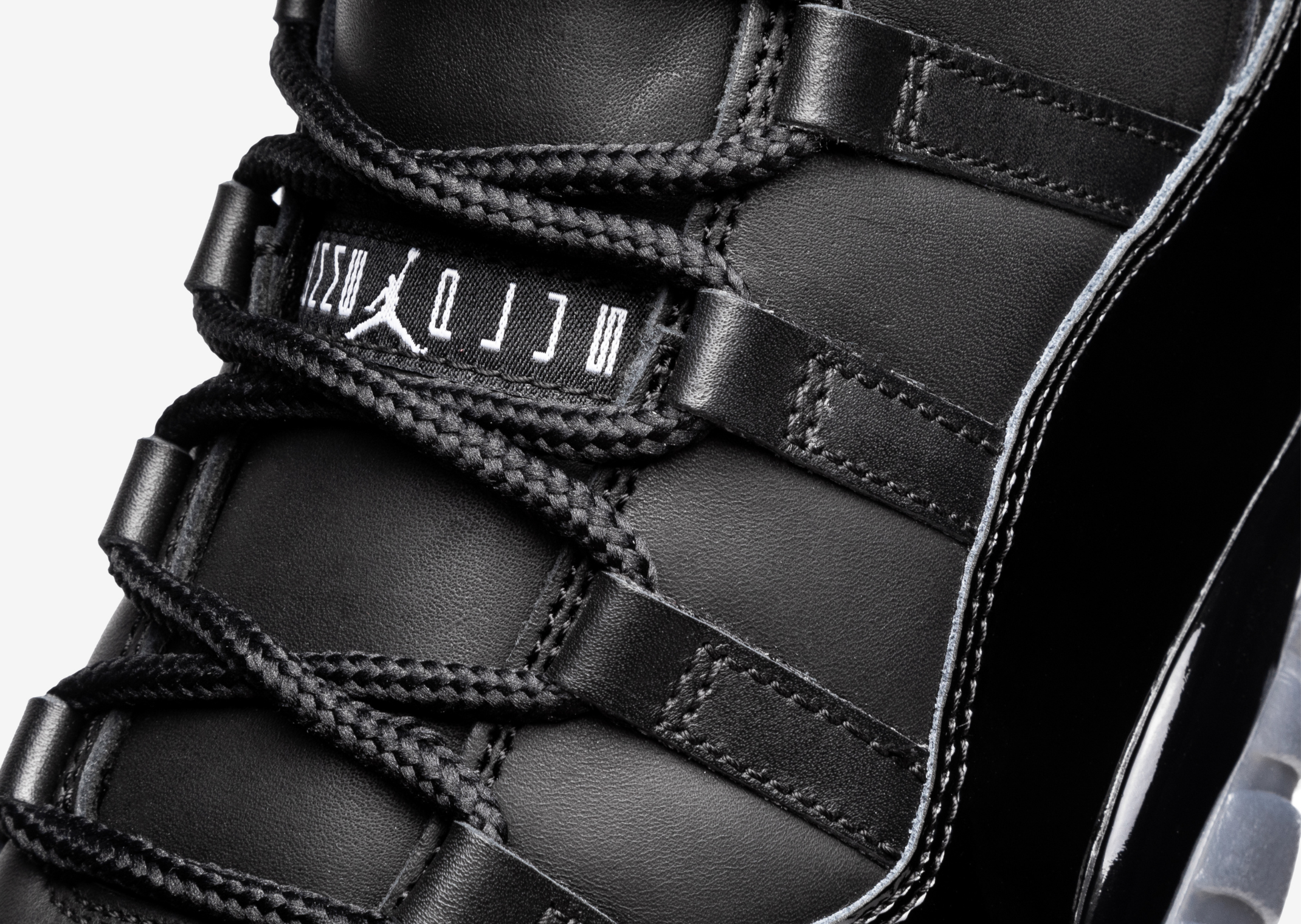 The COMME des GARÇONS Homme Plus x Air Jordan 11 Retro Pack
