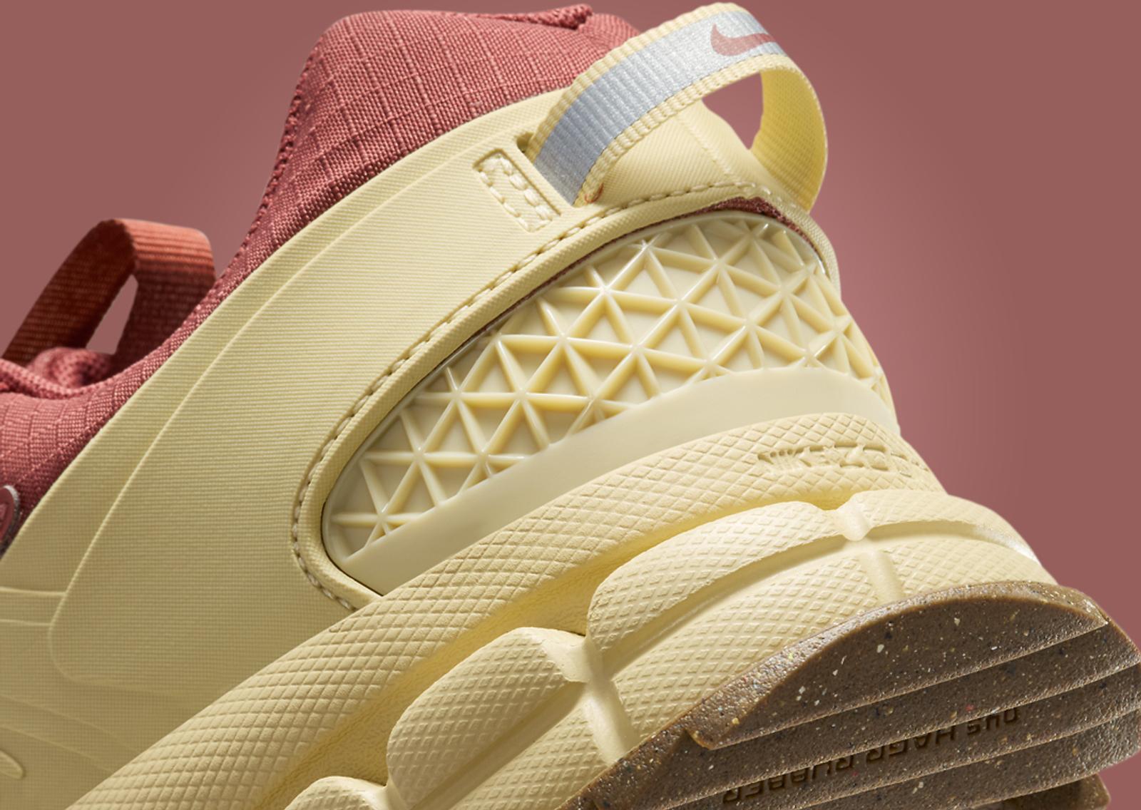 Nike Zoom Vomero 5 Roam Red Team Gold Heel Detail