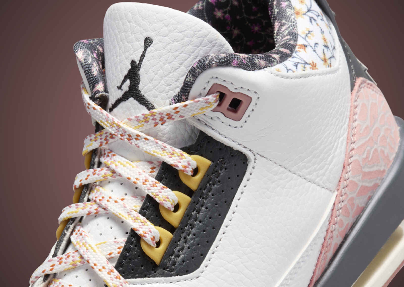 Air Jordan 3 Retro White Red Stardust (GS) Midfoot Detail