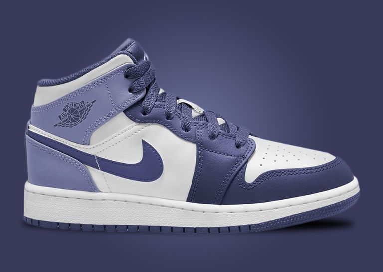 The Air Jordan 1 Mid Blueberry Releases This Fall
