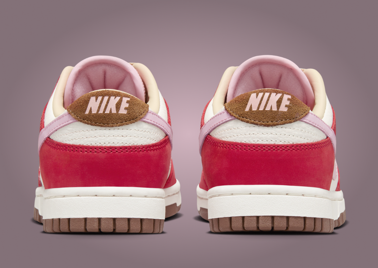 Nike Dunk Low Premium Bacon (W) Heel