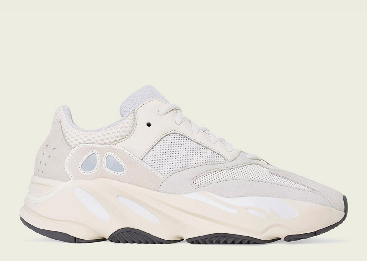 Yeezy 700 august deals 17