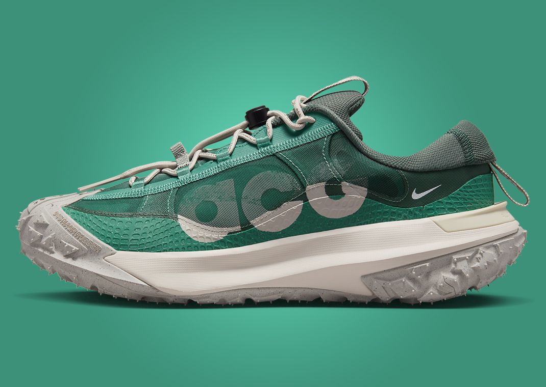 靴 23.5 NIKE ACG MOUNTAIN FLY 2 LOW Nike ACG Mountain Fly 2 Low Men's Shoes. Nike.com
