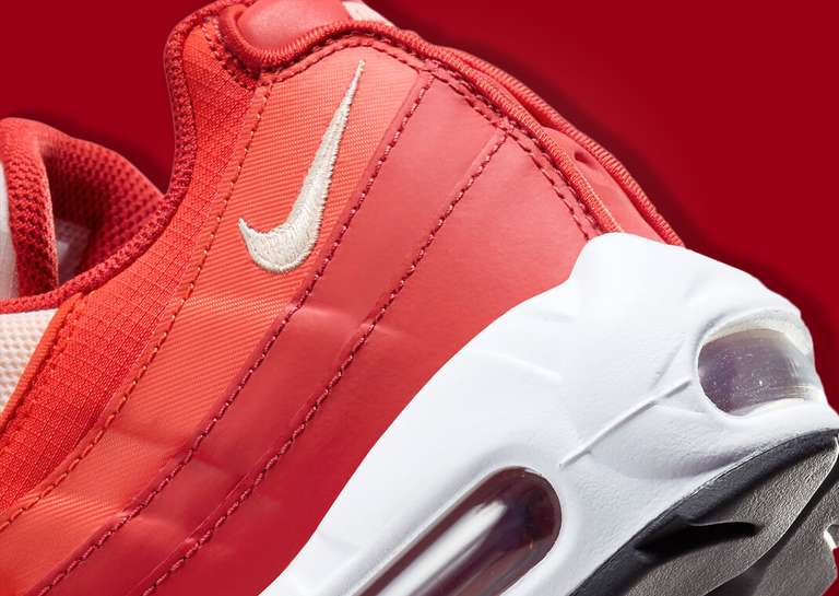 The Nike Air Max 95 Mystic Red and Guava Ice Heel Detail