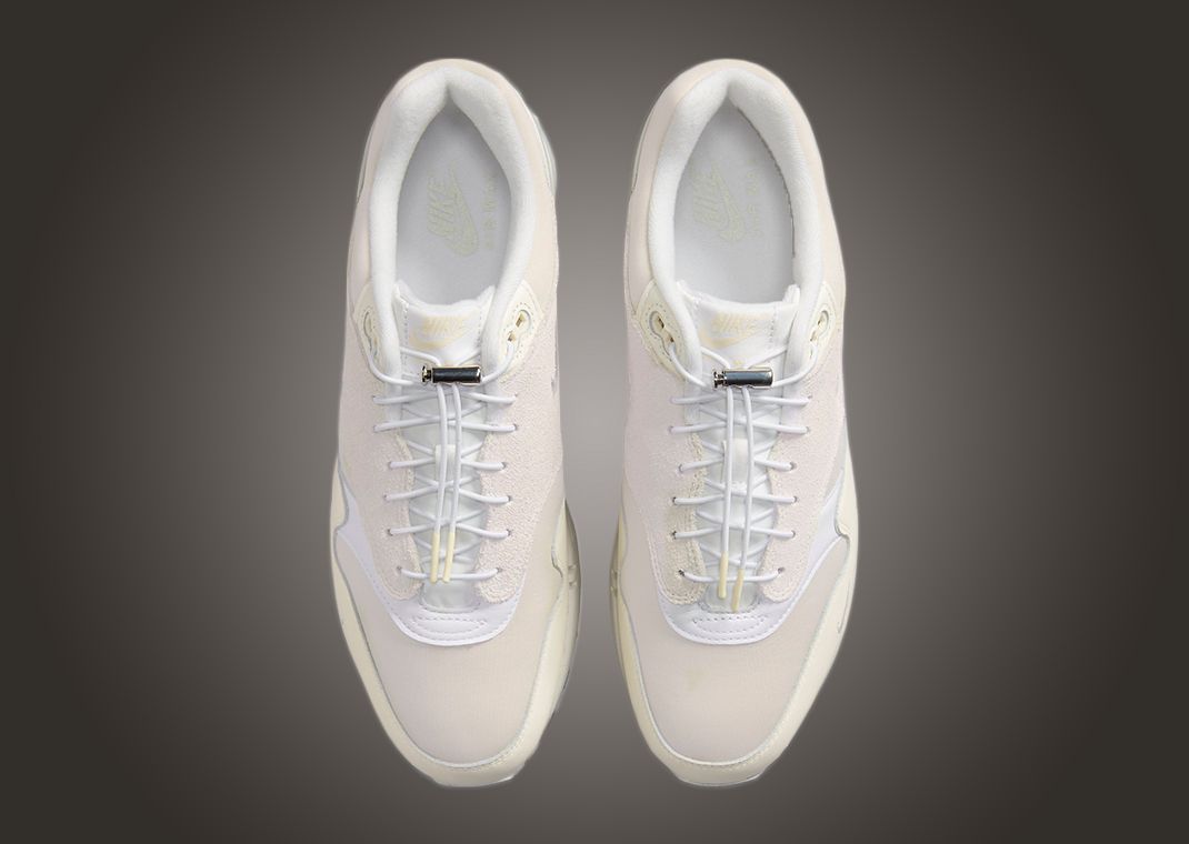 air max 1 summit white sage asparagus