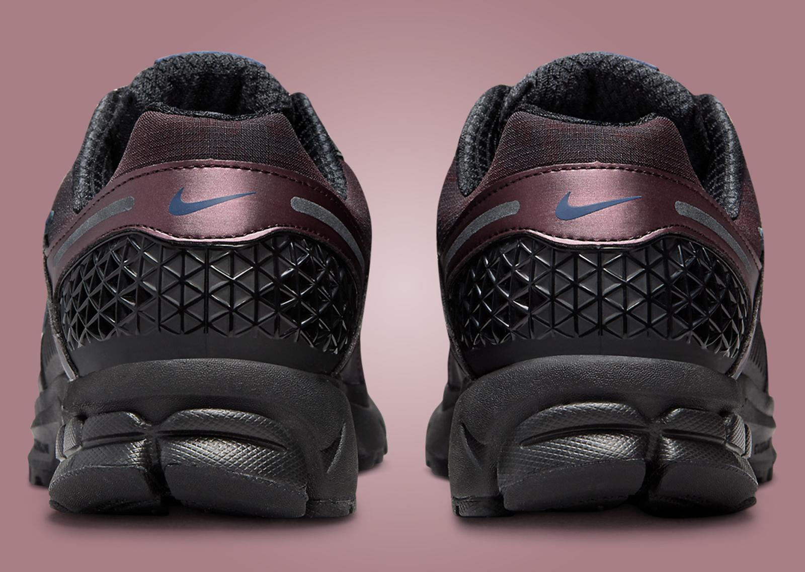 Nike Zoom Vomero 5 Burgundy Crush Midnight Navy (W) Heel