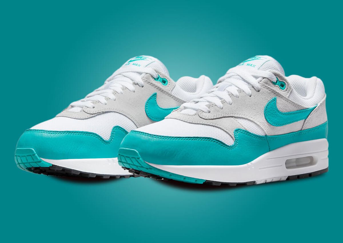 Nike air max teal and white Clearance