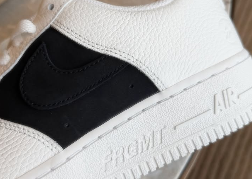 This Friends & Family fragment design x Air Force 1 is a Simple Beauty