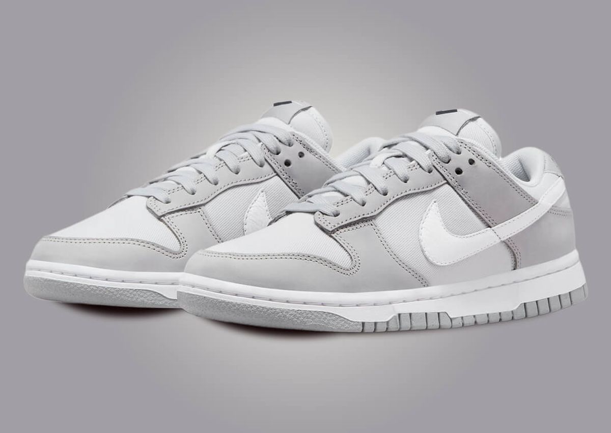 Light grey nike sneakers Clearance