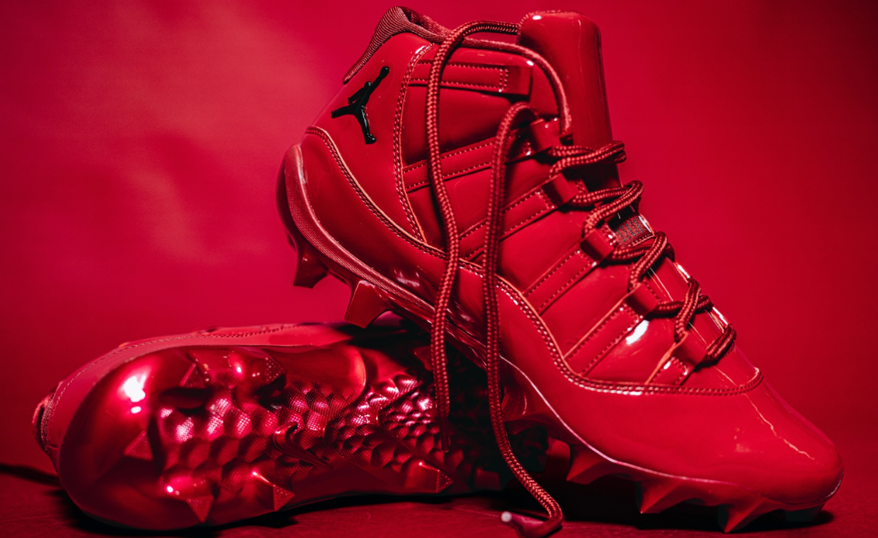 Air Jordan 11 Oklahoma PE Cleat