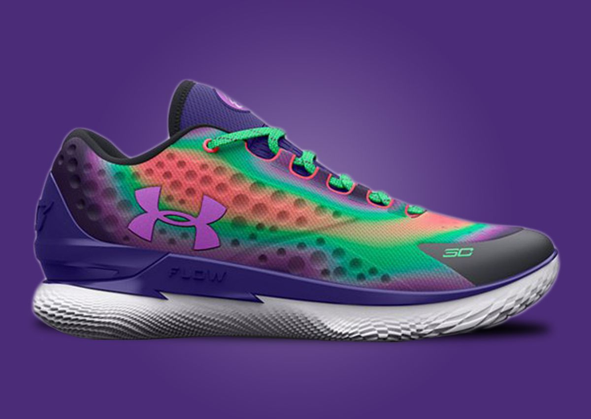 Stephen Curry Unleashes The Under Armour Curry 1 Low Flowtro Northern ...