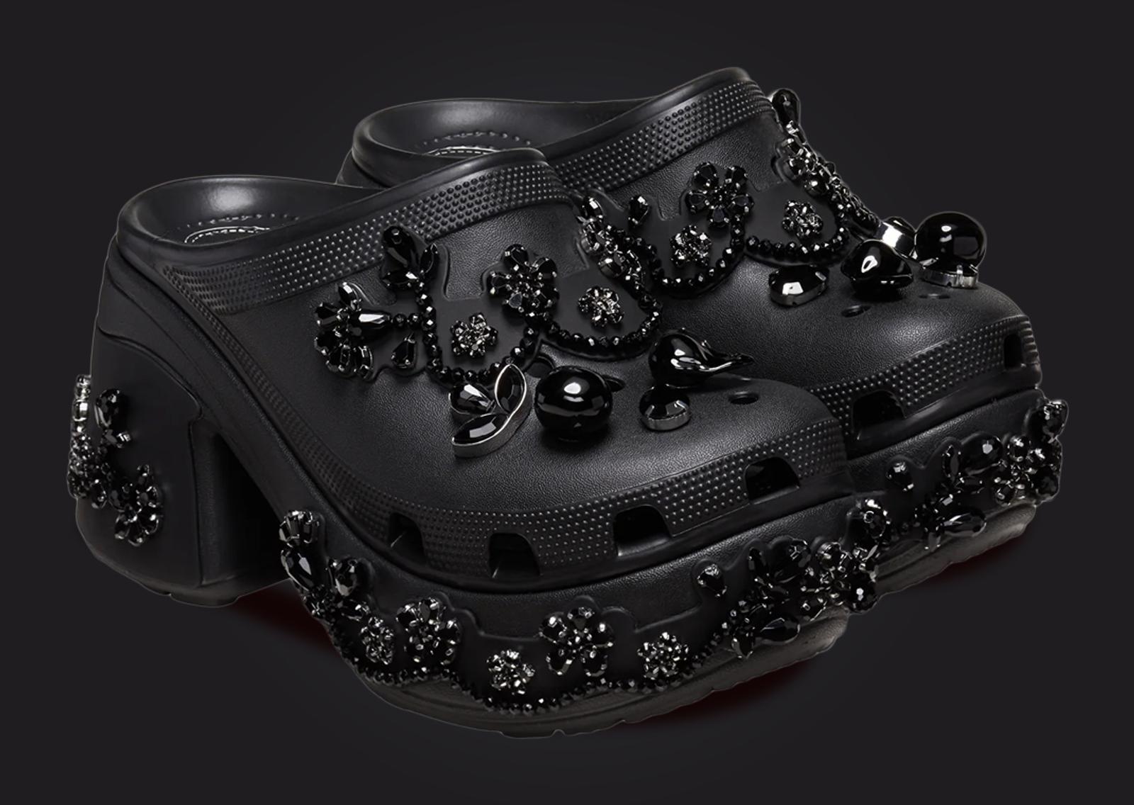 Simone Rocha x Crocs Siren Black Angle