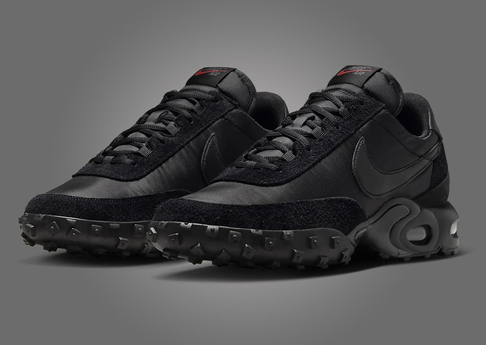 Nike Air Max Waffle SP Black Angle