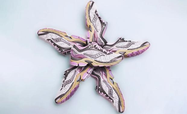 Metagirl x Saucony ProGrid Paramount Daughter of the Moon
