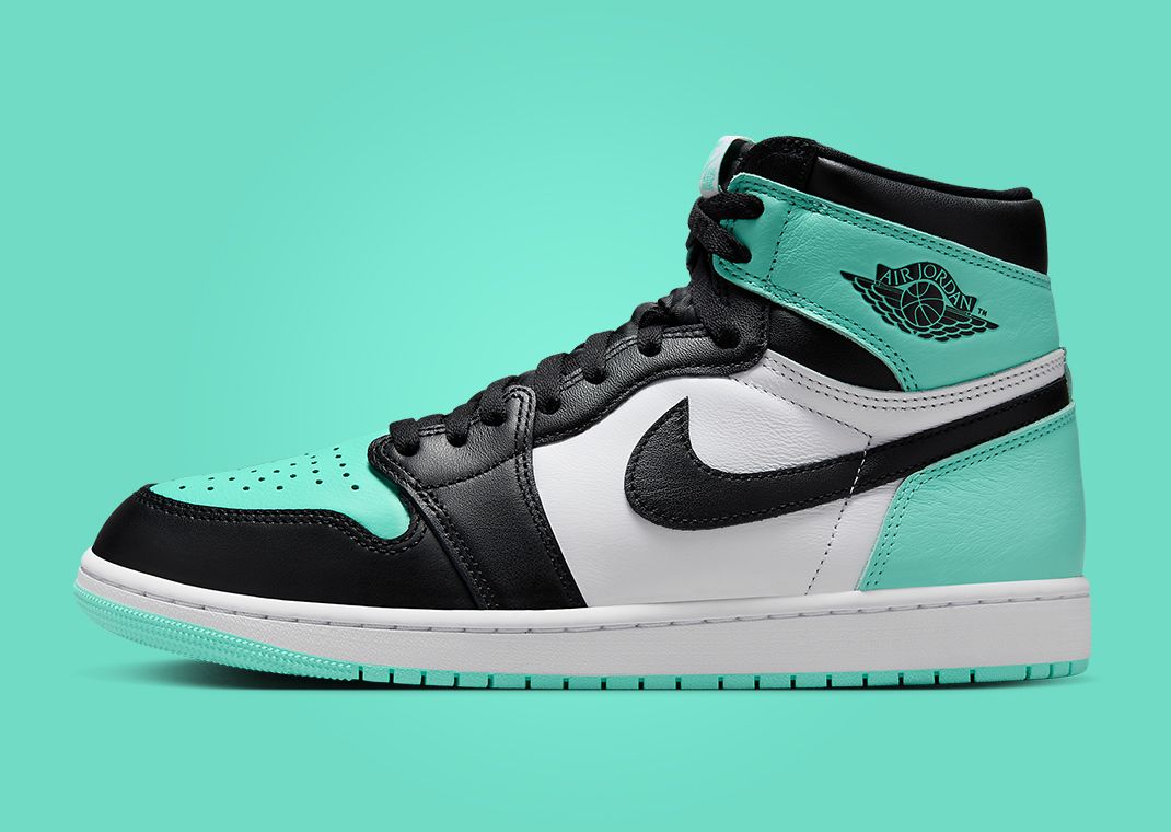 Retro 1s best sale august 17