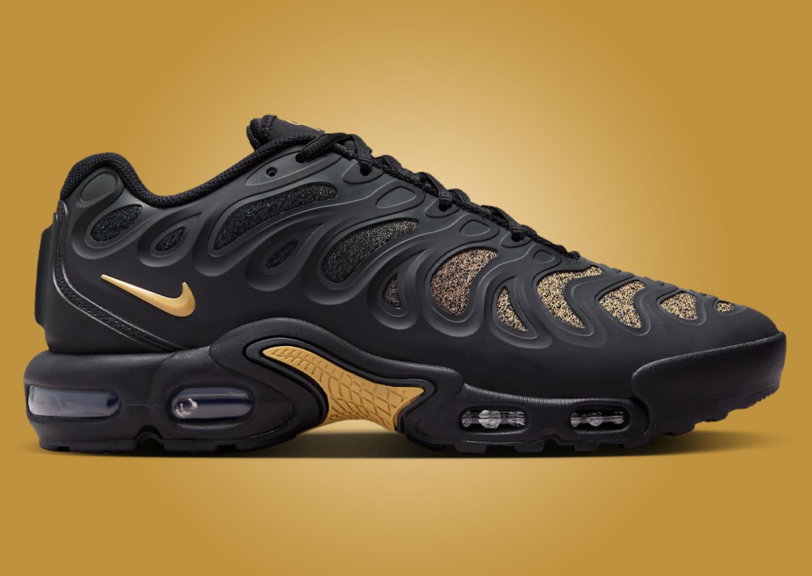 PSG x Nike Air Max Plus Drift Black Wheat Gold Lateral