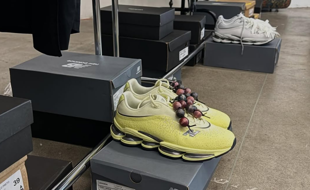 New Balance 2000S Debut