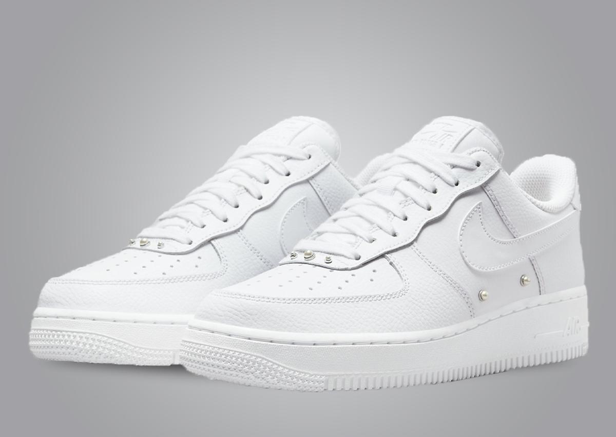 Nike Air Force 1 Low "Pearls" White (W)