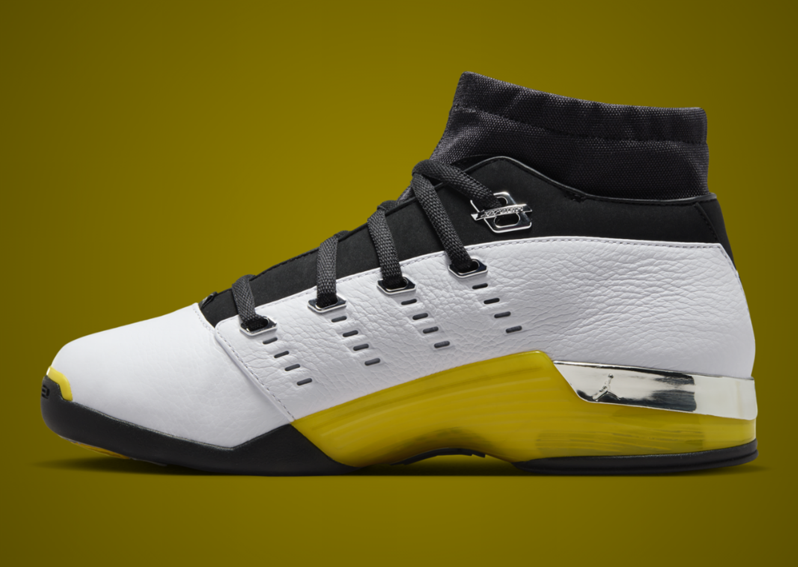 Air Jordan 17 Retro Low SP Lightning Medial