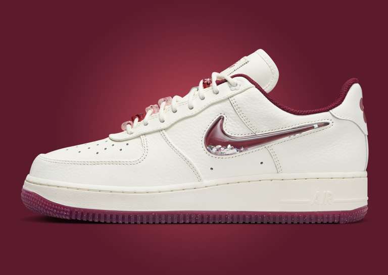Nike Air Force 1 Low Valentine's Day Glitter Swoosh (W) Lateral