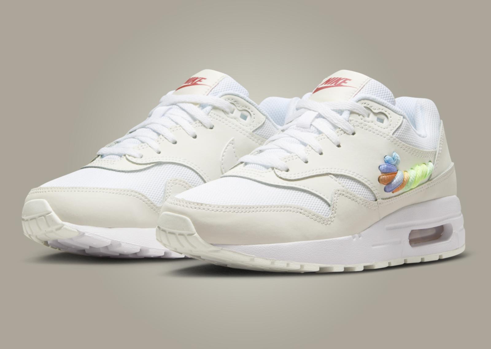 Nike Air Max 1 Rainbow Lace Swoosh (GS) Angle