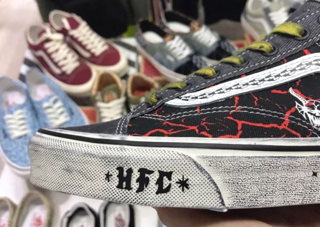 First Look Stranger Things x Vans Style 36