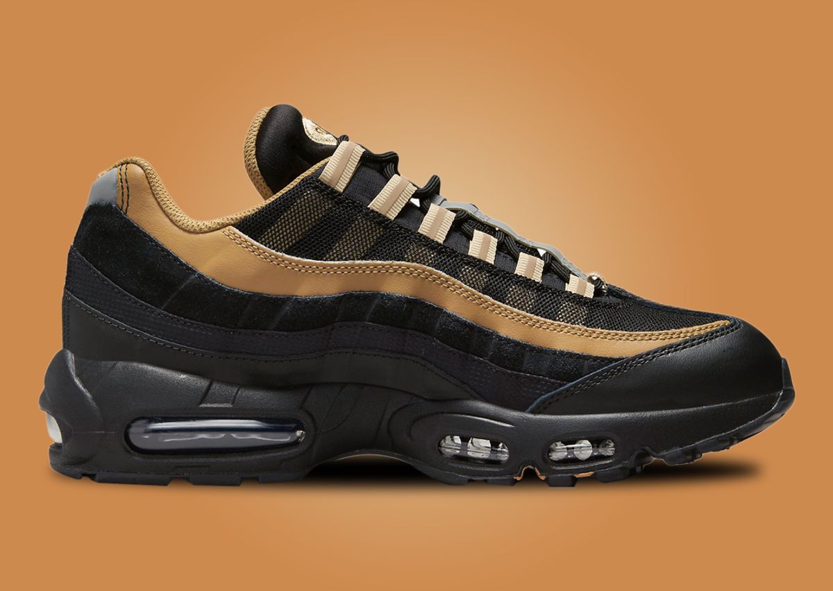 95 air max black and gold