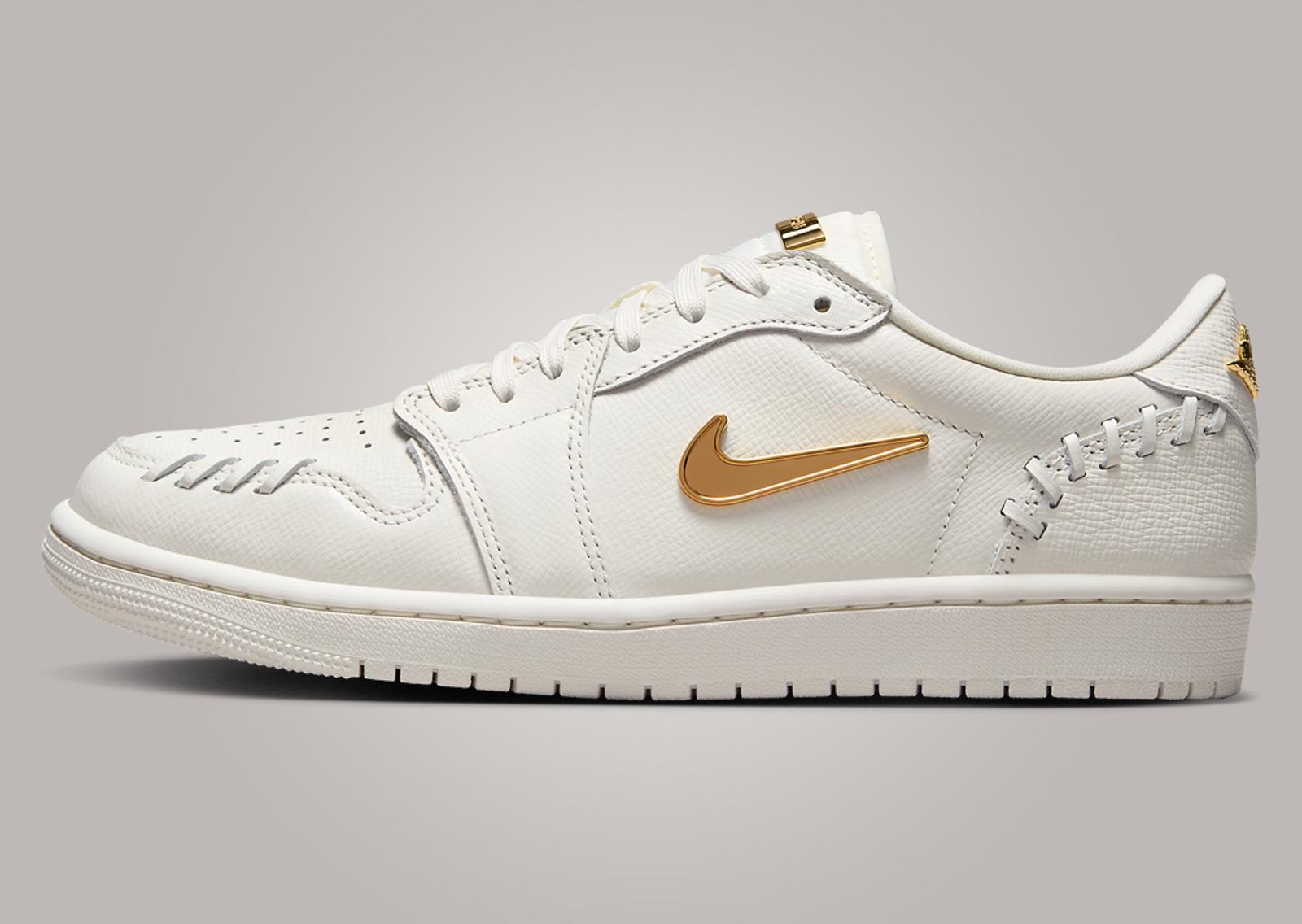 Air Jordan 1 MM Low Sail Metallic Gold (W) Lateral