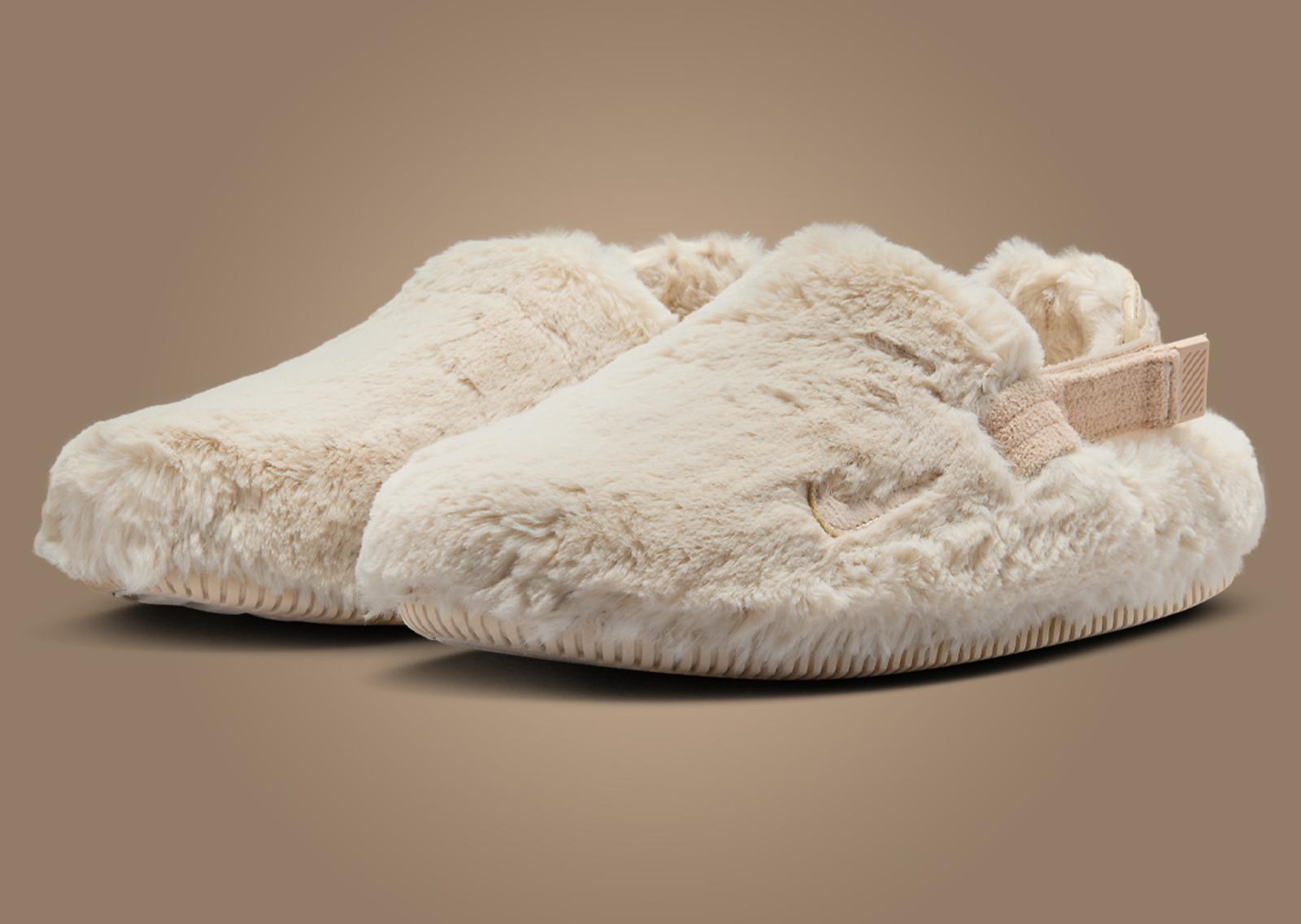 Nike Calm Mule Fur Sanddrift (W) Angle