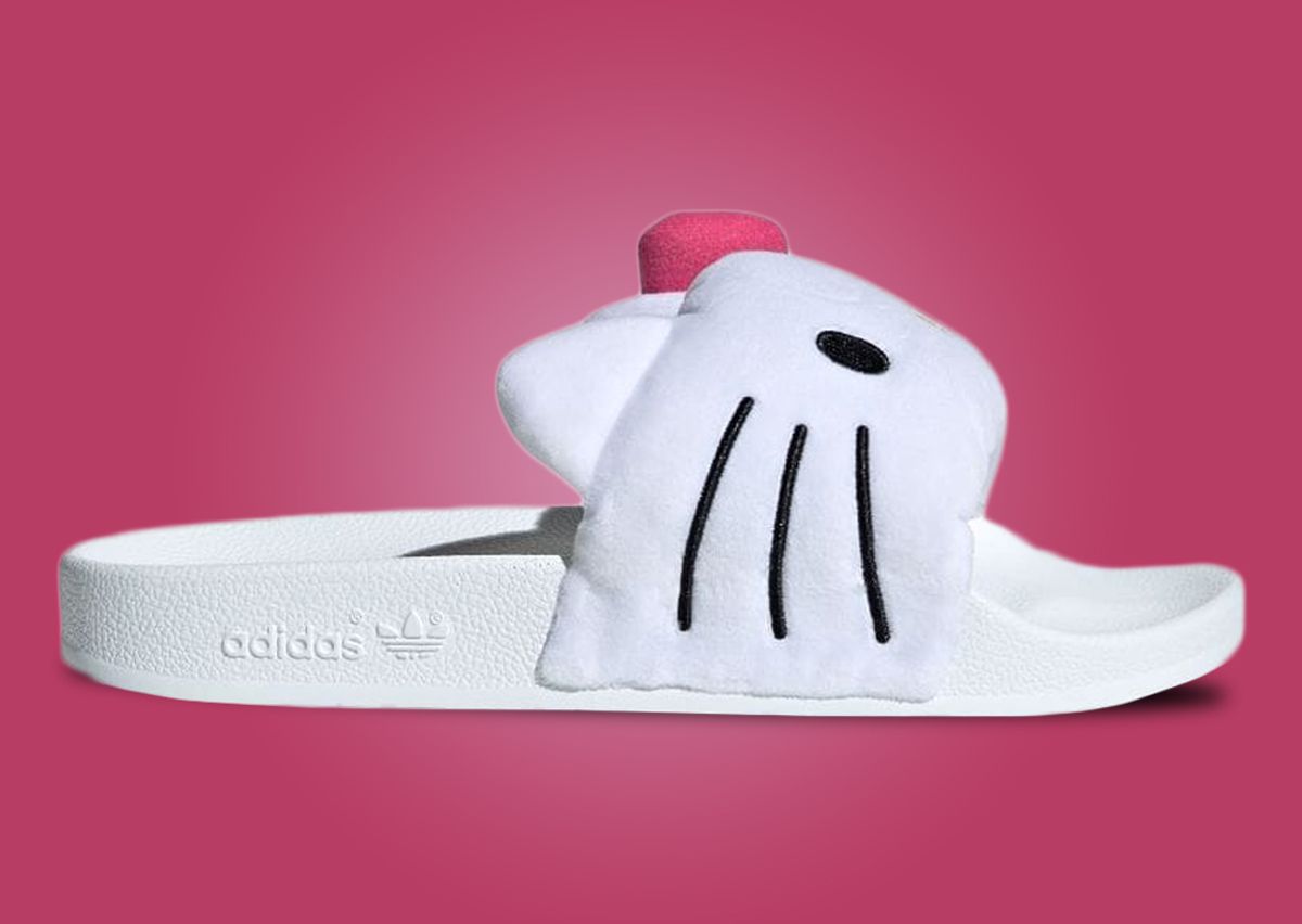 Hello Kitty x adidas Adilette Slide Lateral