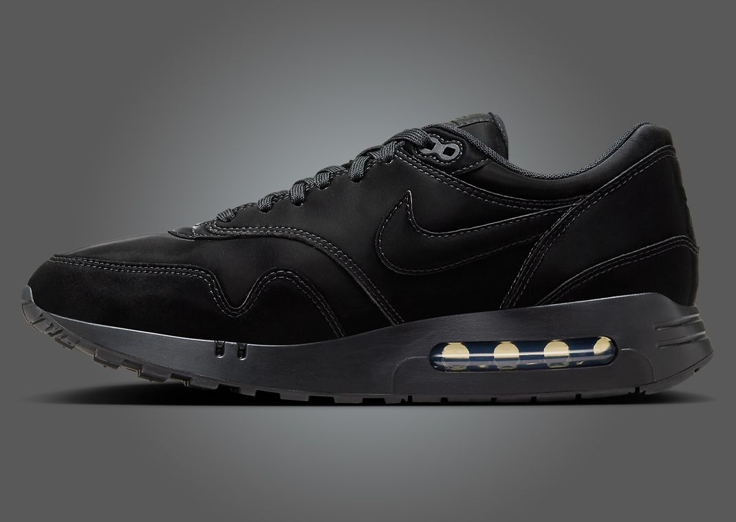 靴 Nike Air Max 1 '86 OG \"Triple Black\" The Nike Air Max 1 '86 OG Vanta Black Releases Spring 2025